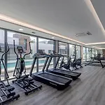 アパート Luxury Penthouse With Panoramic Sea & Mountain Views マルベーリャ