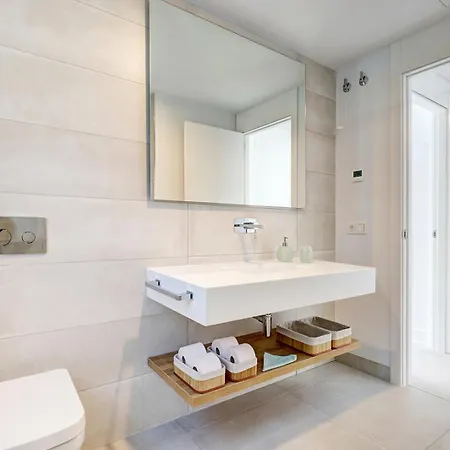 Luxury Penthouse With Panoramic Sea & Mountain Views アパート *