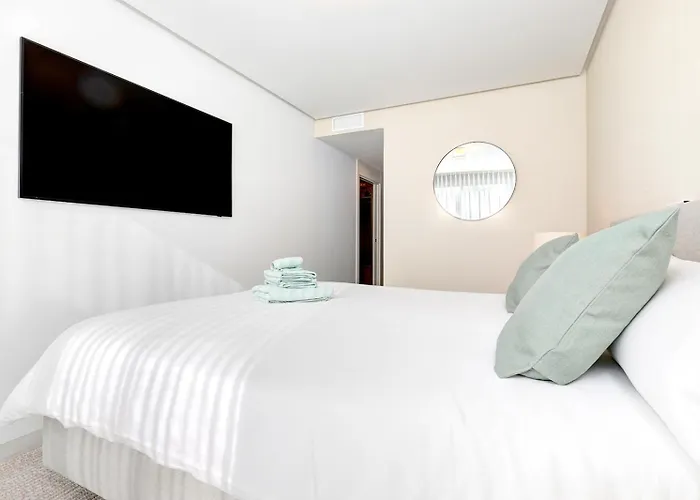 Luxury Penthouse With Panoramic Sea & Mountain Views Apartamento *