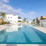 Luxury Penthouse With Panoramic Sea & Mountain Views